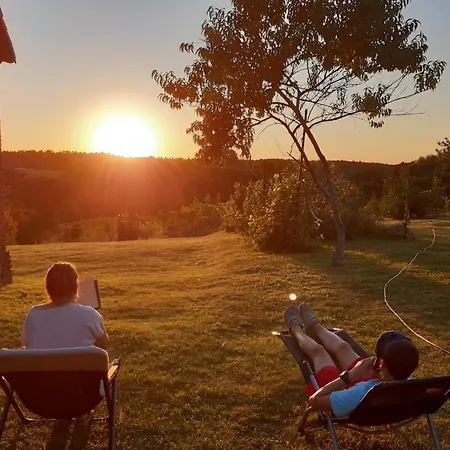 Przystanek Bajka W Puszczy Zielonce * Dabrowka Koscielna